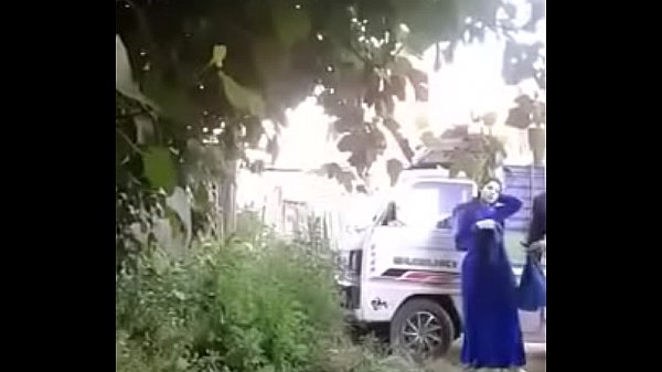Arab cam